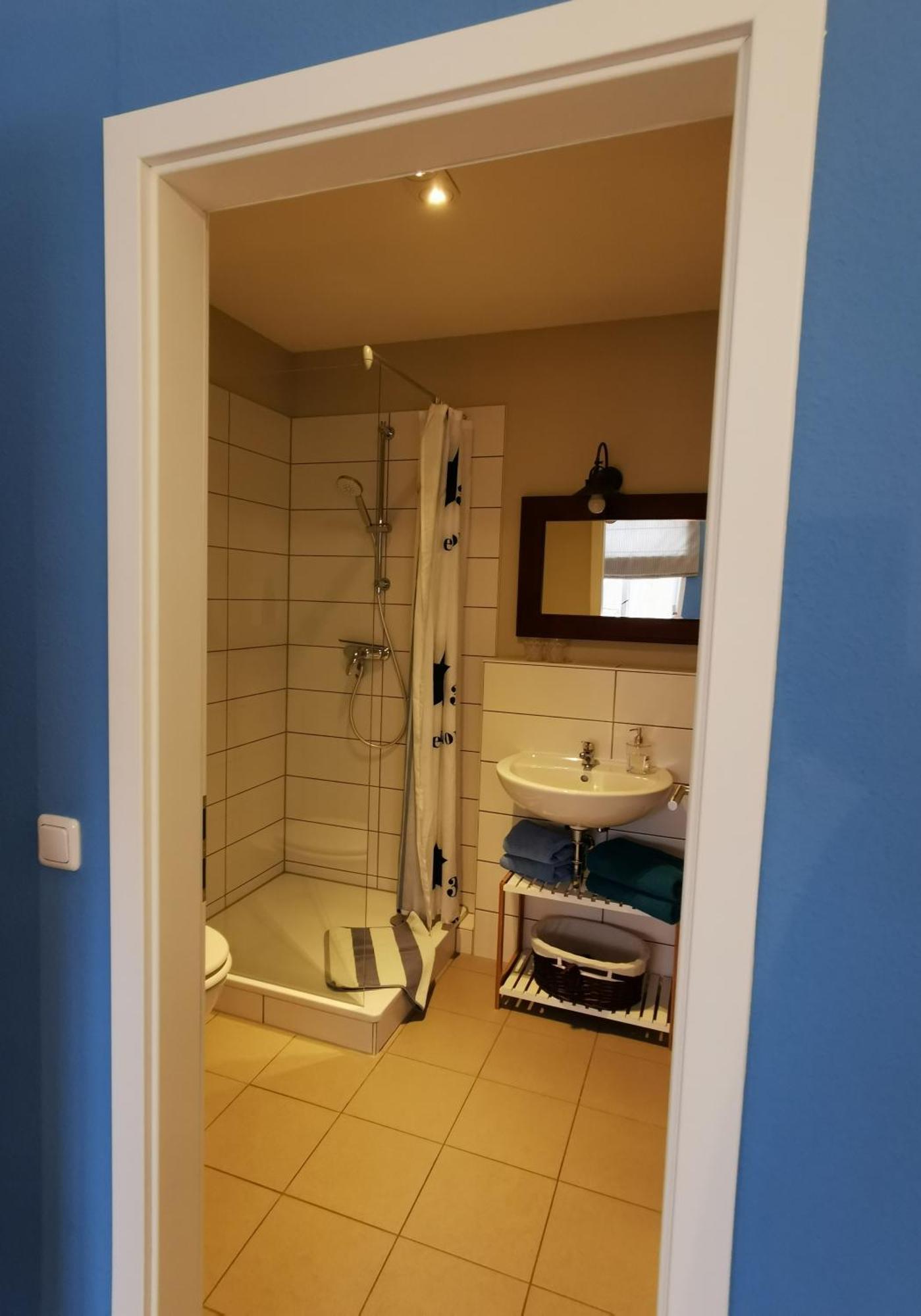 Bed&Breakfast Wagner "Im Alten Pfarrhaus" Neuruppin Buitenkant foto