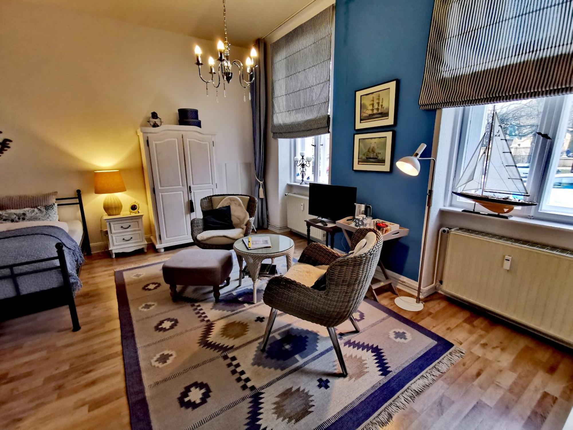 Bed&Breakfast Wagner "Im Alten Pfarrhaus" Neuruppin Buitenkant foto